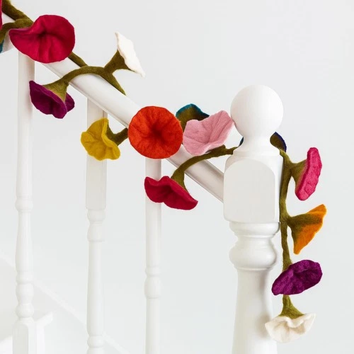 5.6 ft Wool Felt Flower Garland Hand Felted Flower Strings for Wedding Party …