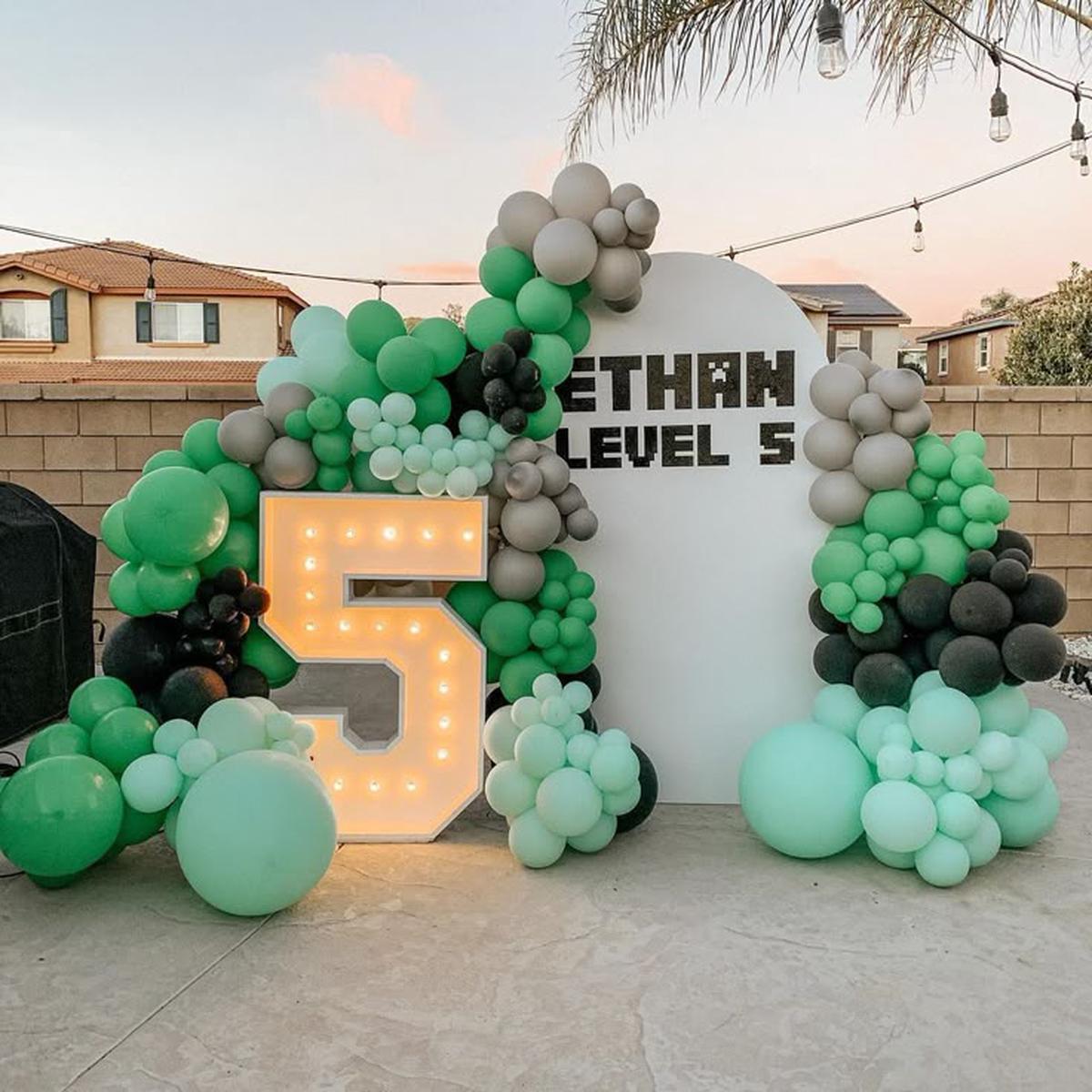 Customizable Board Backdrop with Balloon Green, Silver and Black with LED Marquee 5 – Minecraft-The