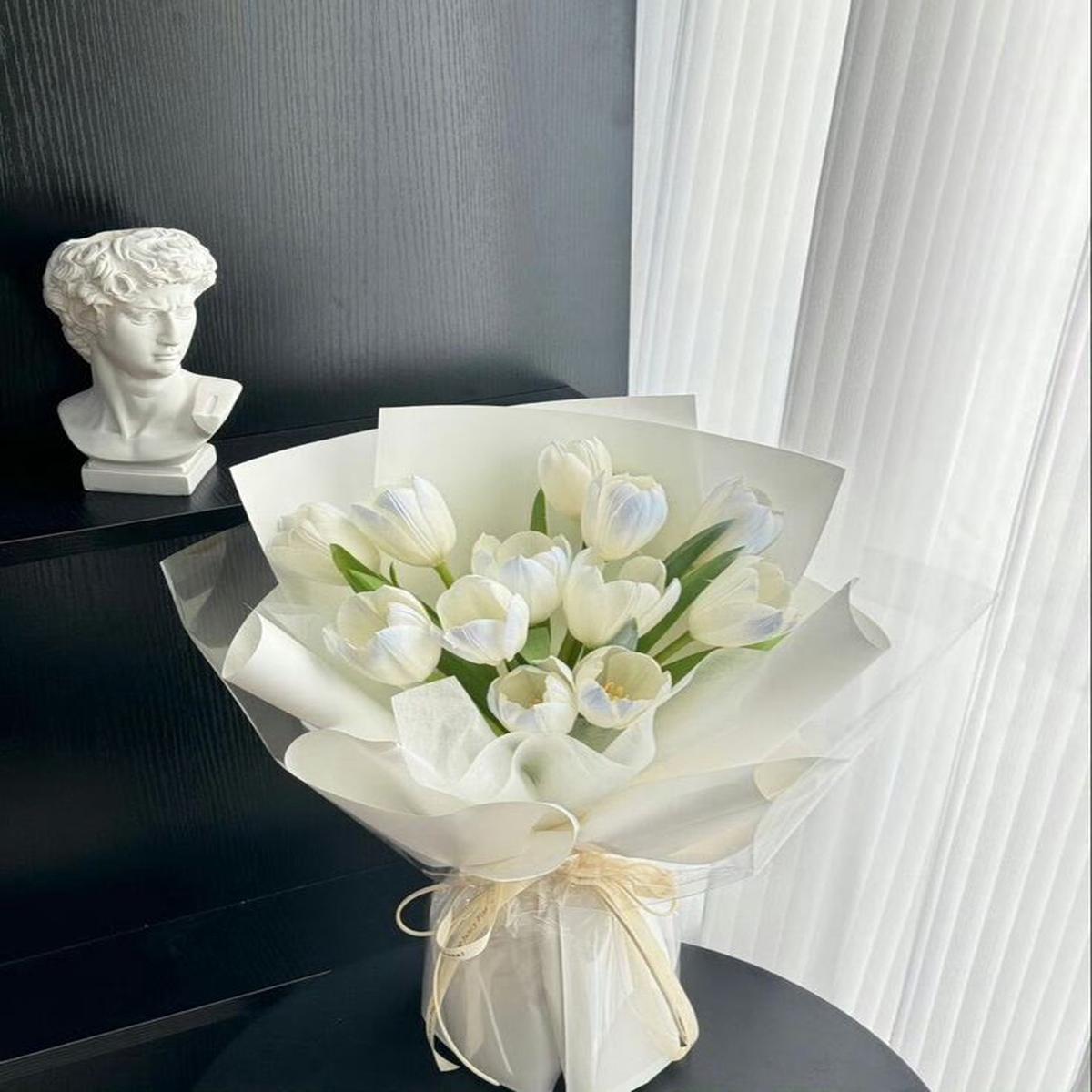 White Tulips – Floral Fresh Bouquet
