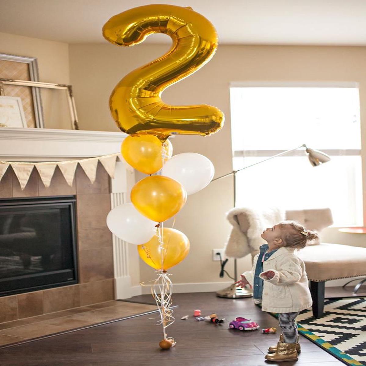 Helium Balloons Single Number Set Gold ‘2’ and Latex Bunch Gold and White – Perfect for any Occasio