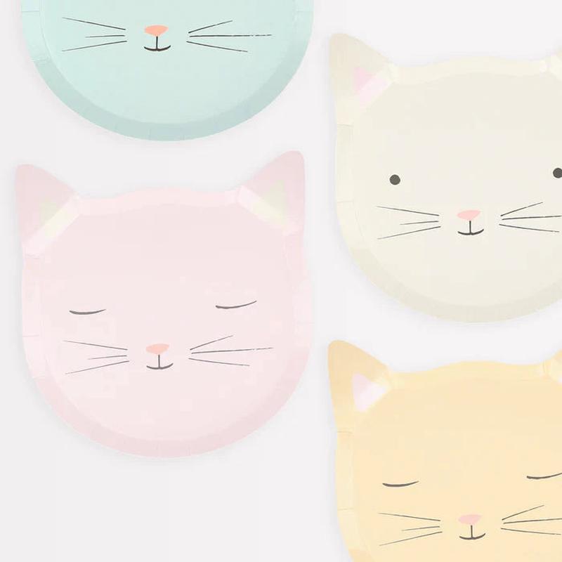 MM: Cute Cat Plates: 8 Pieces