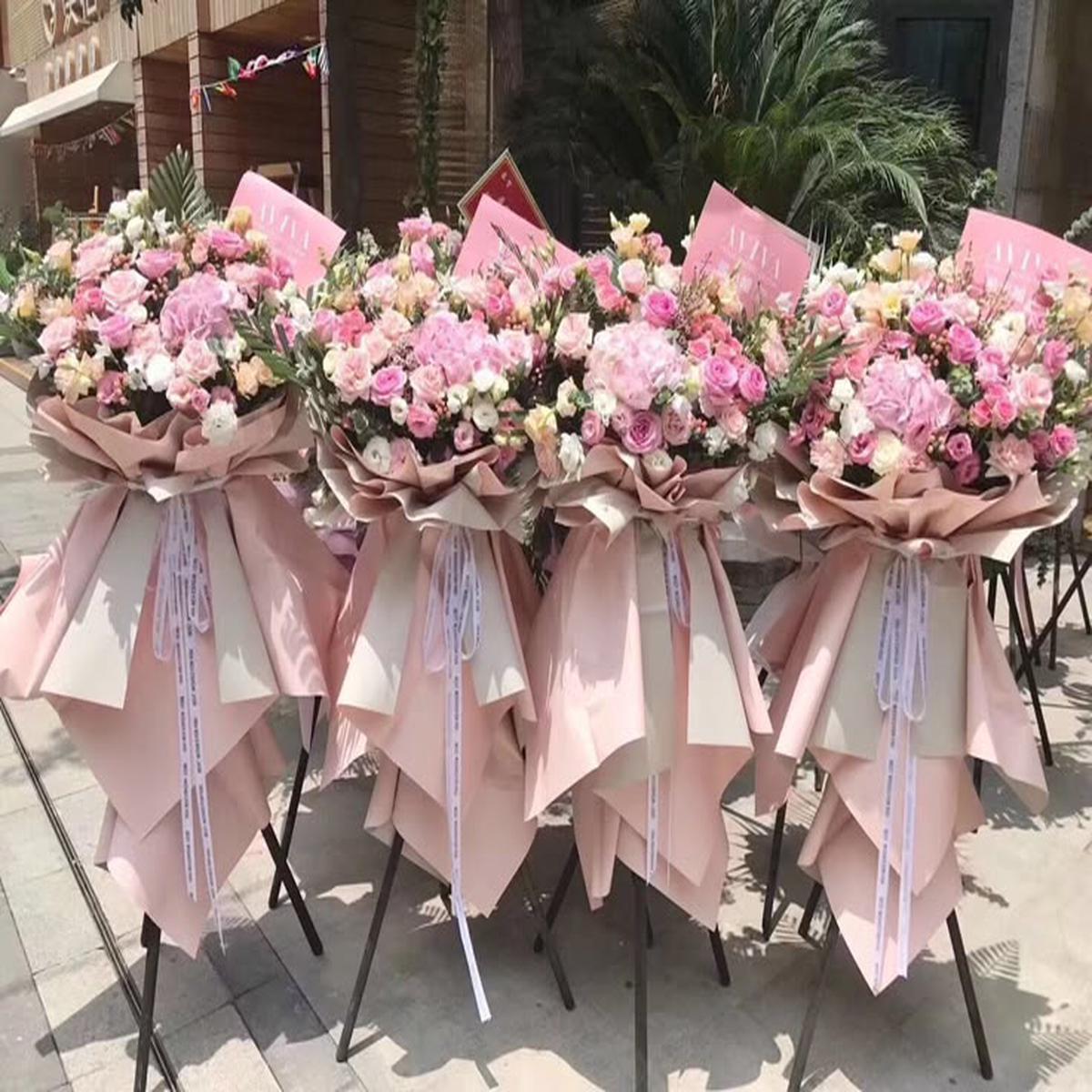 Mix of Hydrangea and Roses – Floral Fresh Bouquet